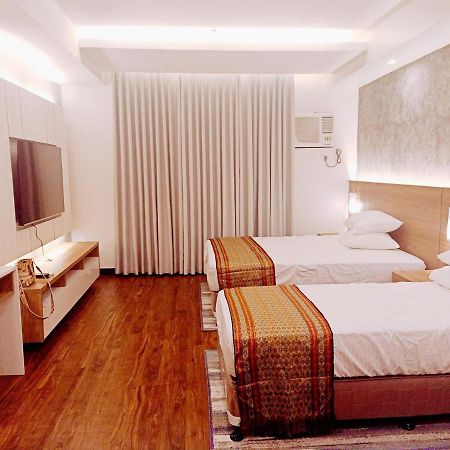 Cozy Suite Studio Type Condo In Matina Enclaves Davao Exterior foto